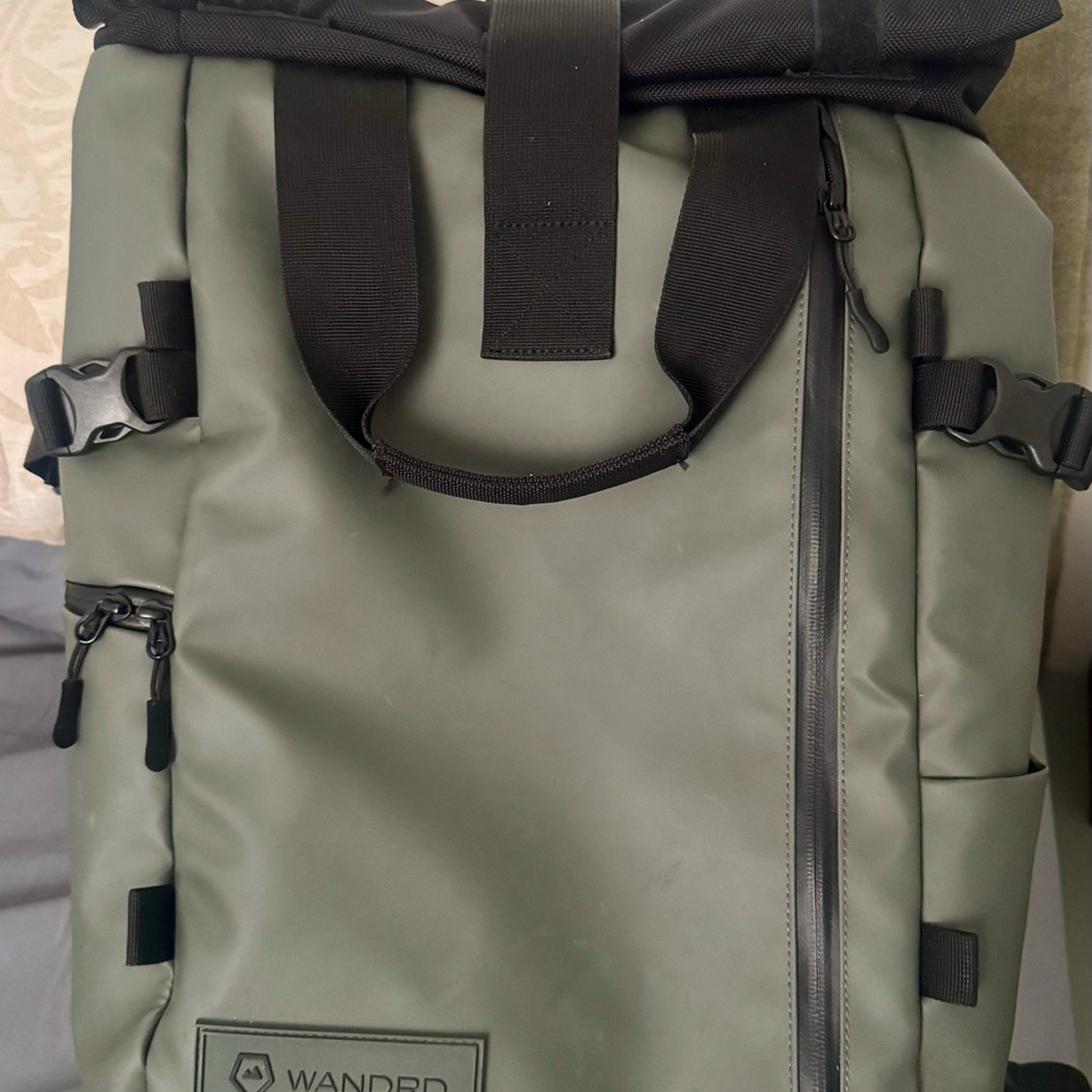 Wandrd PRVKE 21L roll top weather resistant backpack